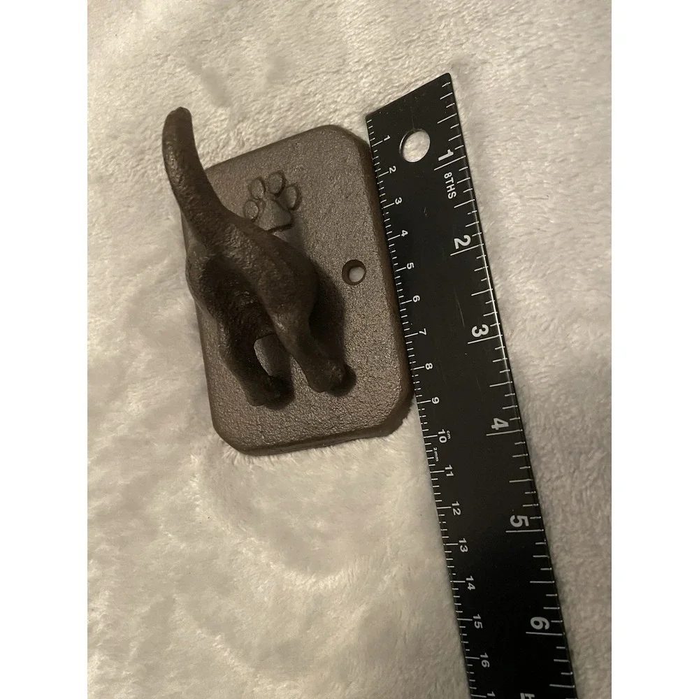 Cast Iron Dog Tail Wall Hook Paw Print Rustic Farmhouse Leash Key Coat Hanger